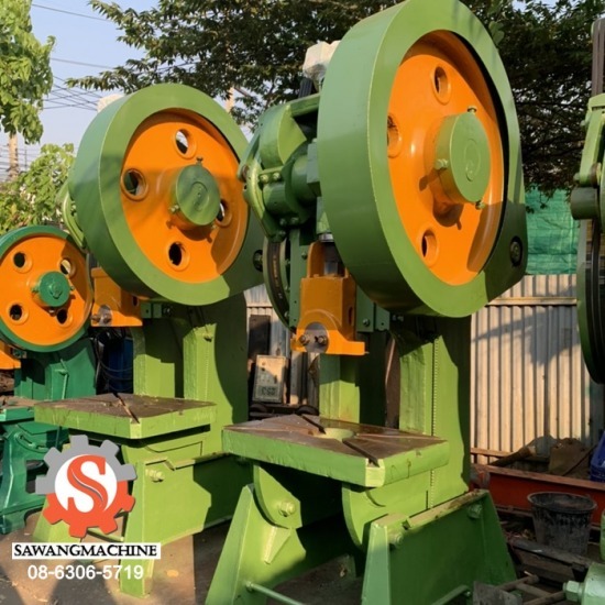 รับประมูลเครื่องจักรเก่า